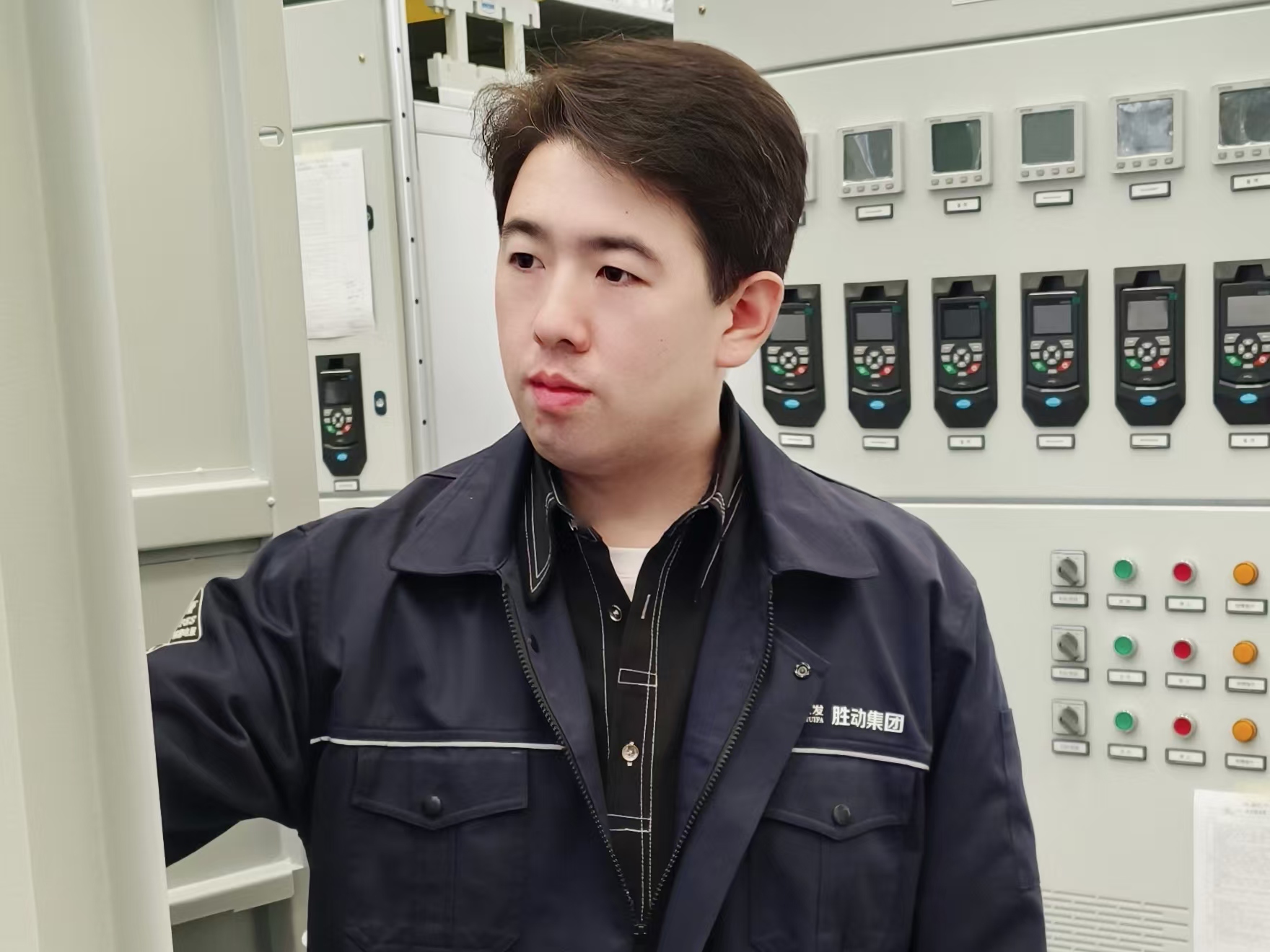 勝動(dòng)集團(tuán) 勝動(dòng)集團(tuán)